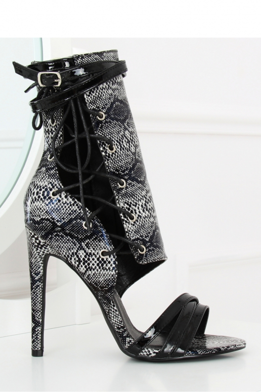 Zābaciņi ar papēžiem Modelis 128000 Inello   Zābaciņi ar papēžiem Modelis 128000 Inello