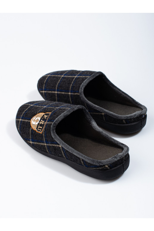  Melnas krāsas kapcie  Shelovet