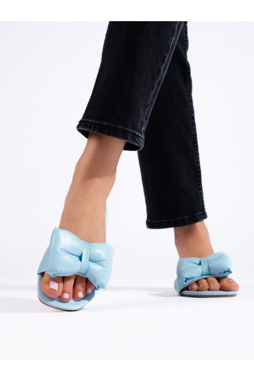 gaiši zilas krāsas čības    Shelovet