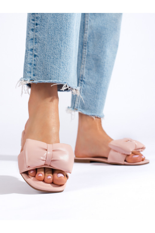 Rozā krāsas čības    Shelovet