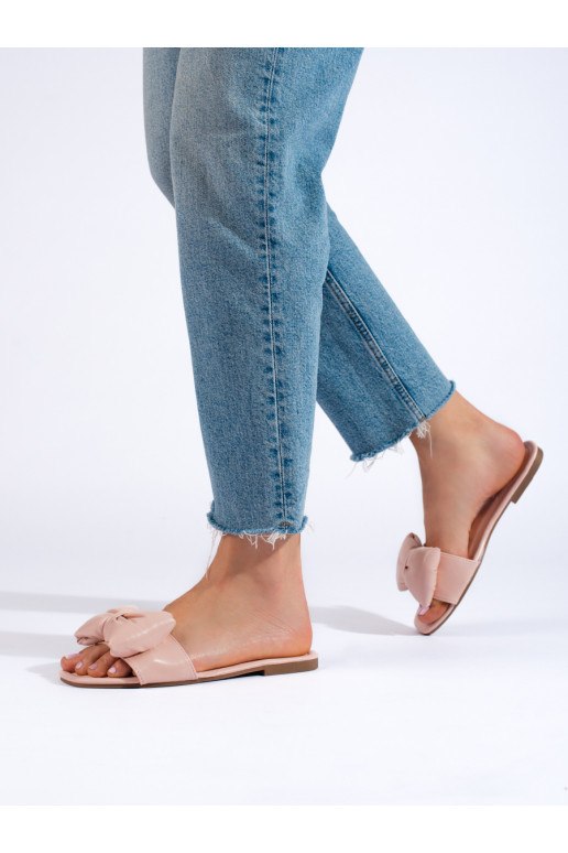 Rozā krāsas čības    Shelovet