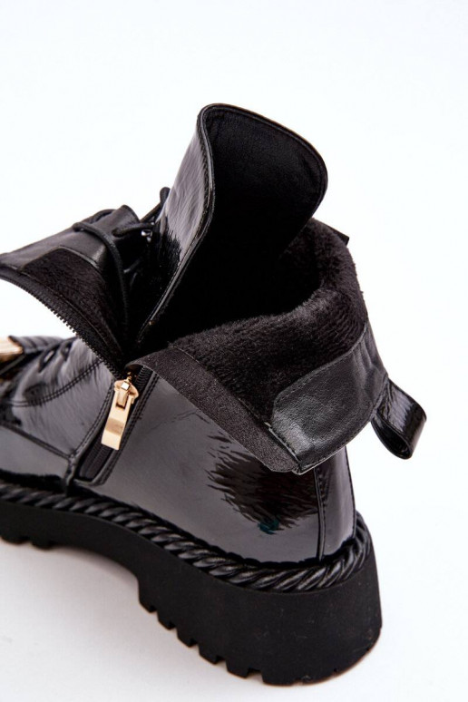 Laque zābaki ar ornamentiem melnas...