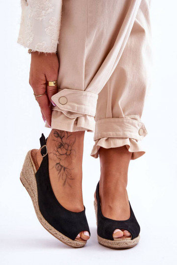 Zamšādas platformas basenes...