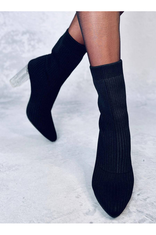 Stilīgi zābaki ar caurspīdīgu papēdi...