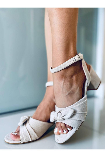 Stilīgas augstpapēžu...