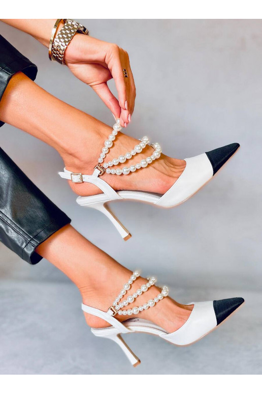 Kurpes ar pērļu rotājumiem HARMONY WHITE