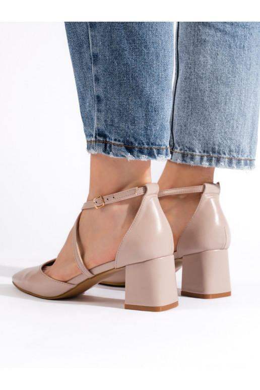 smilšu krāsas kurpes  