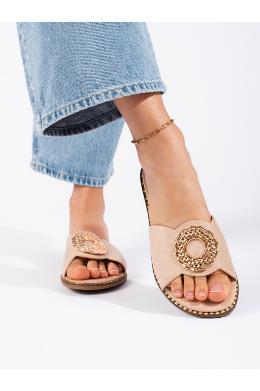 smilšu krāsas  čības  