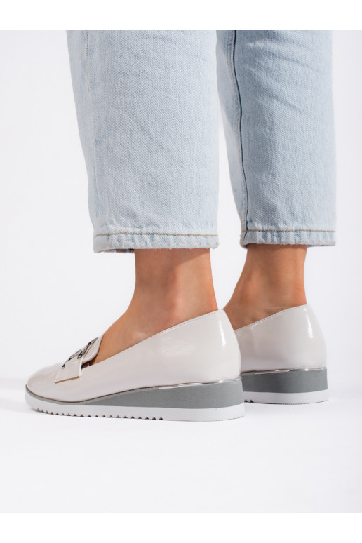 baltas krāsas  kurpes ar platformu