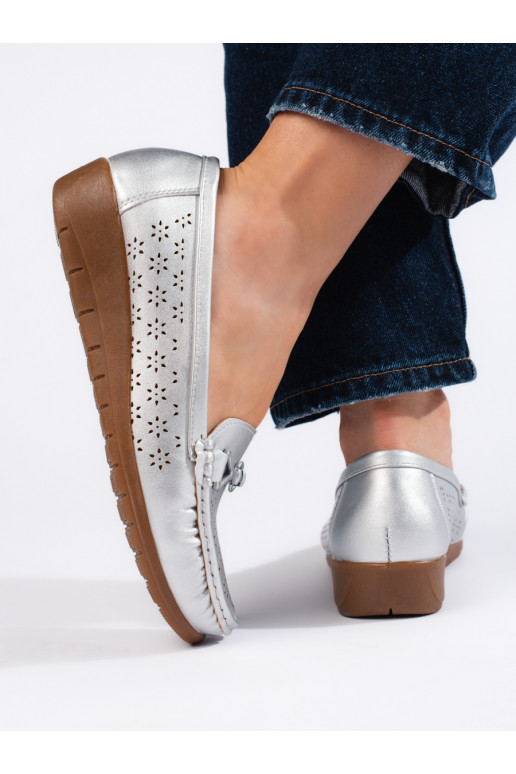 Sudraba krāsas sieviešu mokasīni