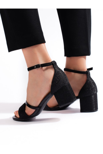 Spīdīgi Melnas krāsas kurpes uz papēža 2