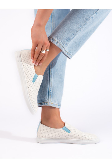 kurpes slip on balta krāsa- 2