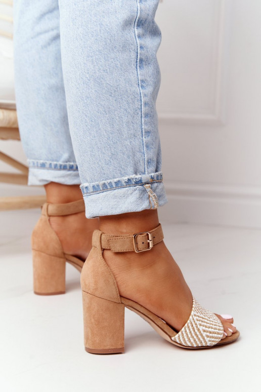 Sandales ar papēdi Brūnas krāsas...