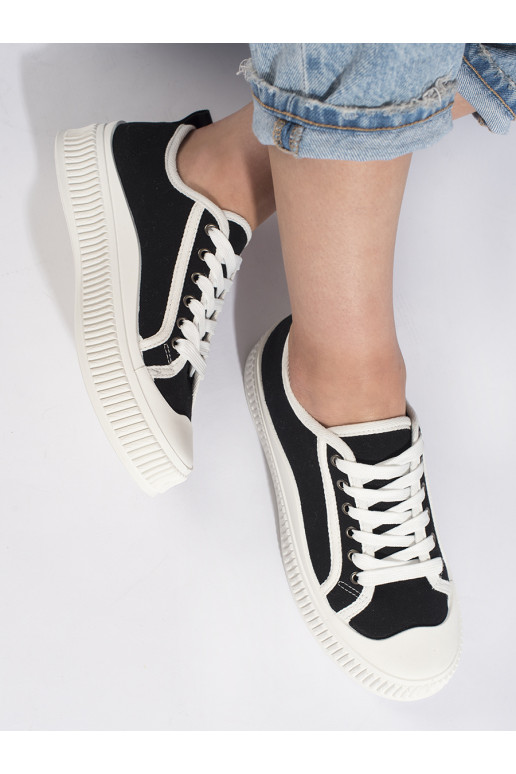 Melnas klasiska modeļa sieviešu kedas ar platformu Melnas klasiska modeļa sieviešu kedas ar platformu