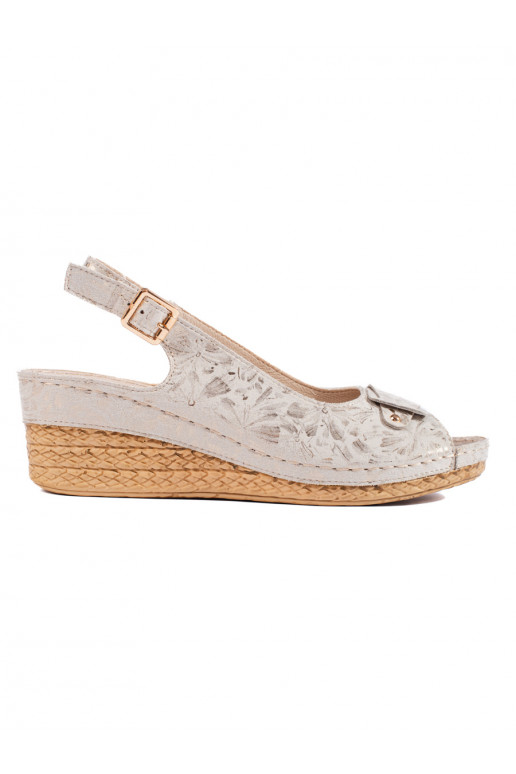 smilšu krāsas kurpes  espadrilas