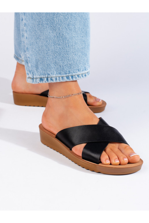 Melns  čības  ar platformu Melns  čības  ar platformu