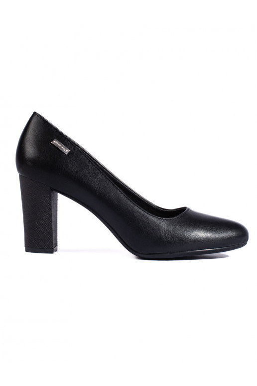 Melns puszābaki uz papēža Sergio Leone