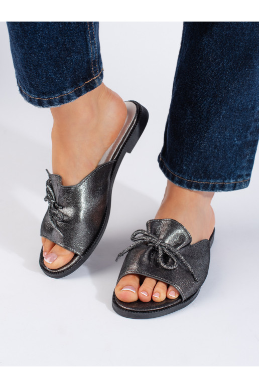 Sudraba krāsas  čības   Sudraba krāsas  čības