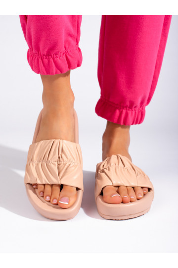 smilšu krāsas  čības  2