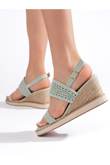 Zaļas krāsas  kurpes  2