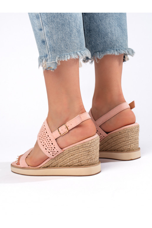 Rozā krāsas  kurpes 