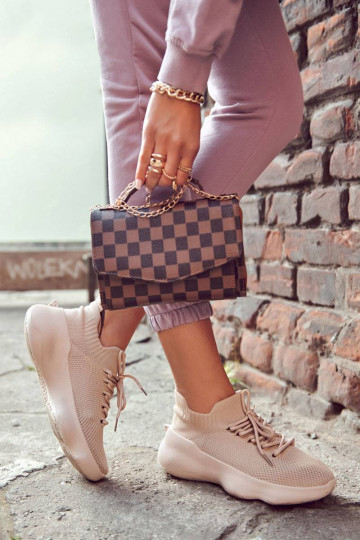 Sporta apavi smilšu krāsas... 2