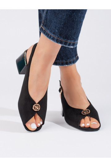 Eleganta stila  kurpes  Melnas krāsas 2