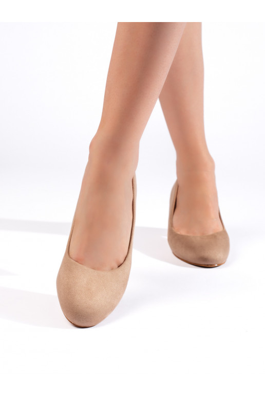 smilšu krāsas  puszābaki 