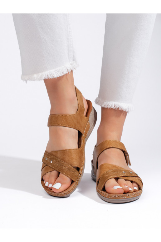   kurpes  ar platformu