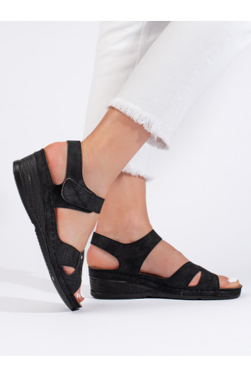 Ērtas sieviešu sandales ar nelielu platformu  Melnas krāsas 2
