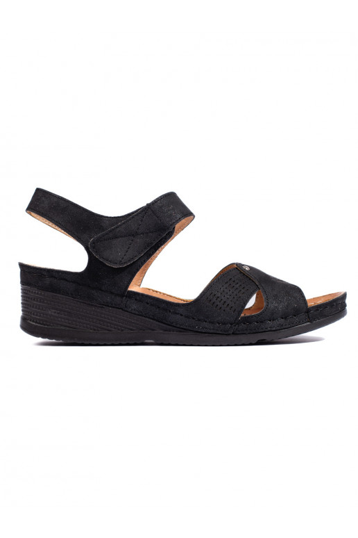 Ērtas sieviešu sandales ar nelielu platformu  Melnas krāsas