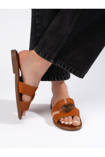 brūnas krāsas  čības  ze m m 2