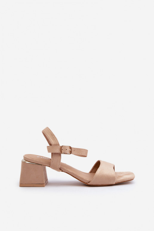 Sieviešu sandales uz bloka, kas... Sieviešu sandales uz bloka, kas...