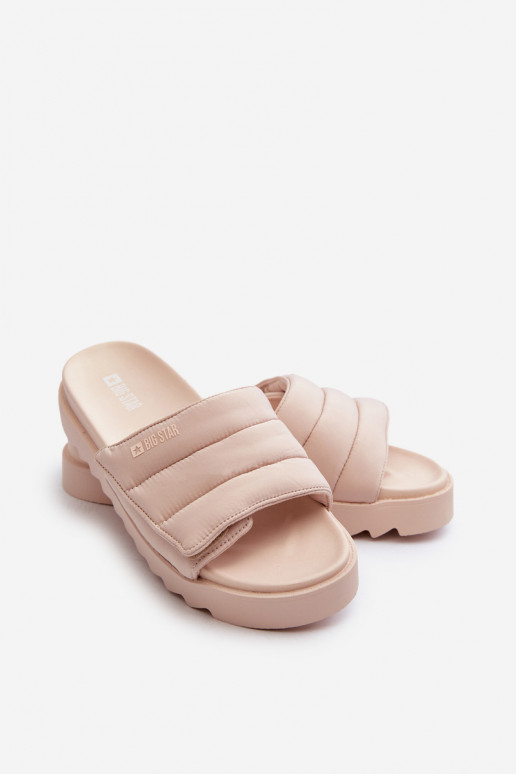 Čības ar platformu Big Star smilšu... Čības ar platformu Big Star smilšu...