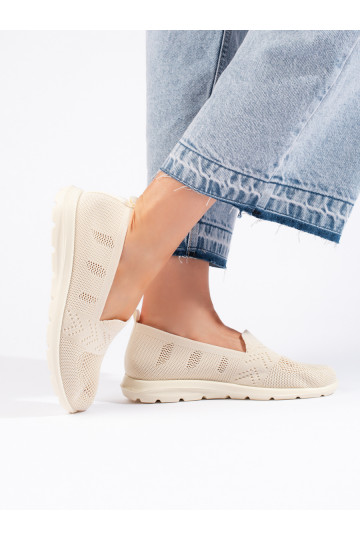 smilšu krāsas  slip on