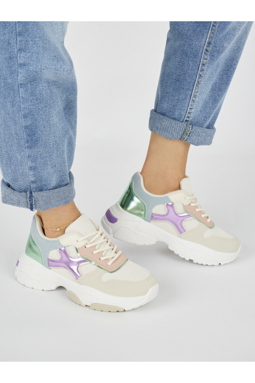 Stilīgasrnas brīvā laika apavi 