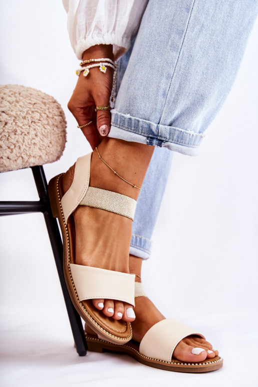 Klasiska modeļa sandales ar platiem...