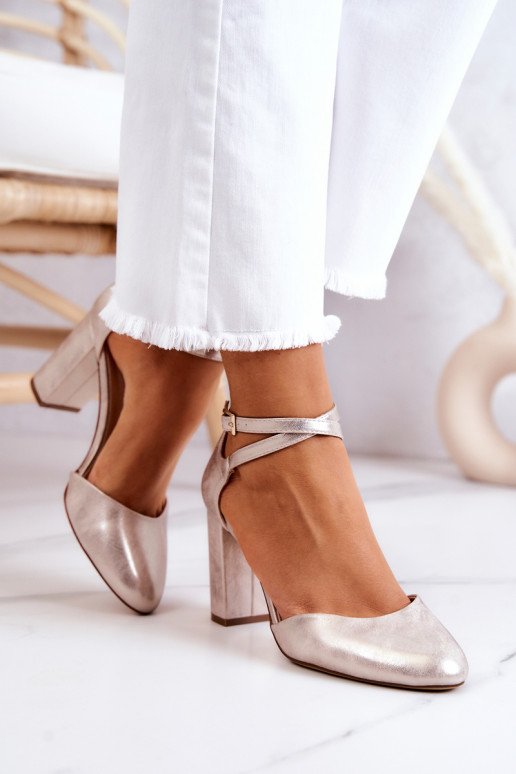 Kurpes ar papēdi Sergio Leone zelta...