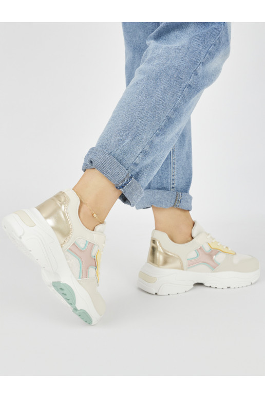 Stilīgasrnas brīvā laika apavi 