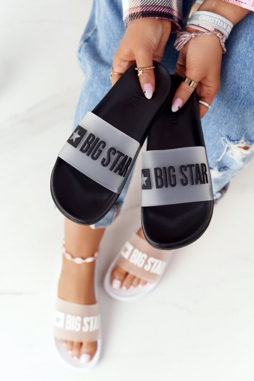 Moteriškos šlepetės juodos spalvos Moteriškos šlepetės juodos spalvos