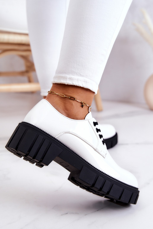 Stilīgas laque apavi La.Fi baltas... Stilīgas laque apavi La.Fi baltas...