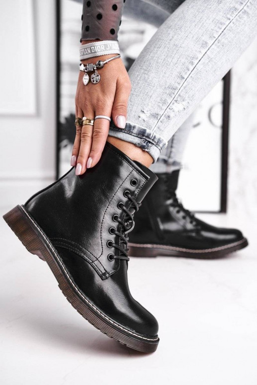 Kerzi sievietēm melnas krāsas Marita