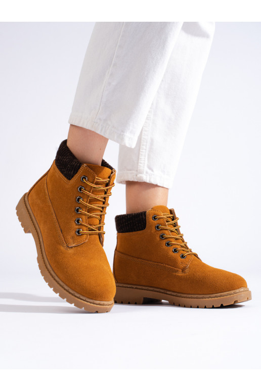 apavi   brūnas krāsas