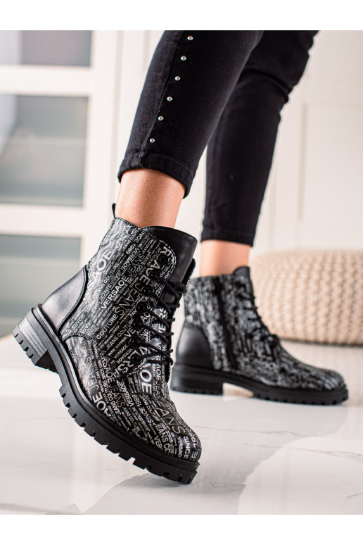 zābaki   Melnas krāsas