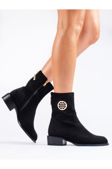 zamšādas  sieviešu zābaki Melnas krāsas