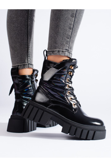 Sieviešu zābaki  Melnas krāsas