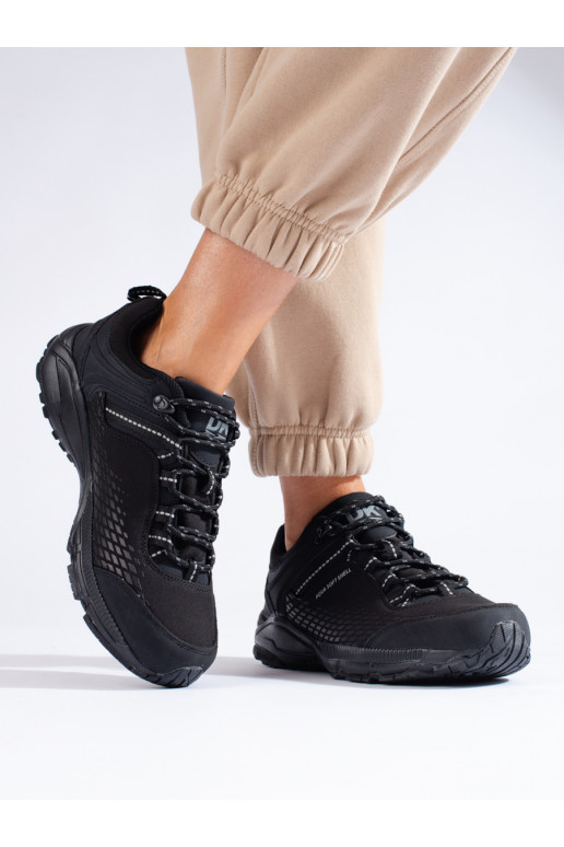 Trekinga apavi  DK Melnas krāsas