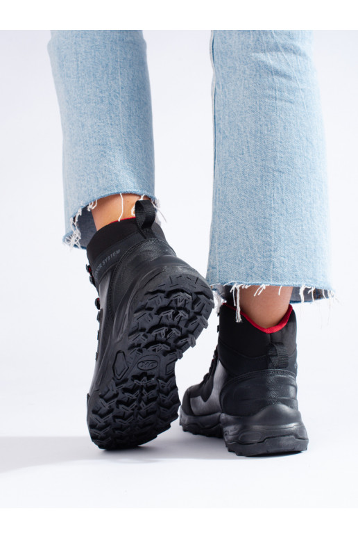 Trekinga apavi  DK Melnas krāsas