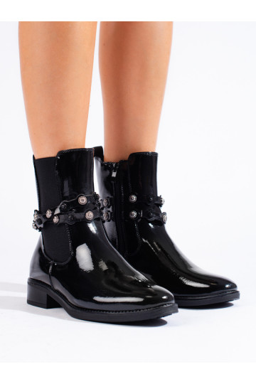 Laque sieviešu zābaki  Melnas krāsas 2