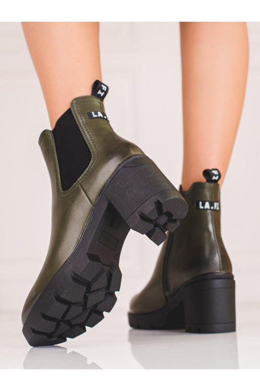 Sieviešu zābaki uz papēža zaļš Sieviešu zābaki uz papēža zaļš